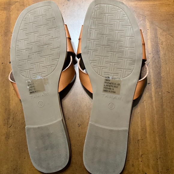 Preloved Tahari Sandals Sz 8 - Picture 3 of 4